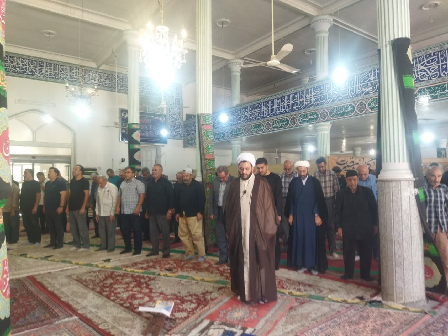 حجت الاسلام والمسلین استیری امام جمعه محترم نیم ور:دشمن و شیطان از نماز جمعه‌ی جامع‌الشرایطی که مانع استحواذ شیطان است بیم دارند