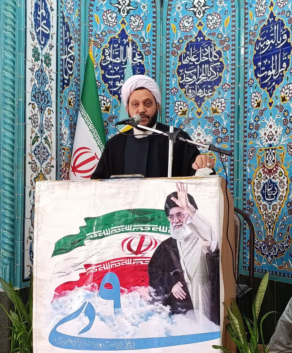 حجت الاسلام والمسلین استیری امام جمعه محترم نیم ور: در حماسه9دی1388ملت ما با حضور خودجوش به پیچیده‌ترین فتنه تاریخ انقلاب پایان دادند