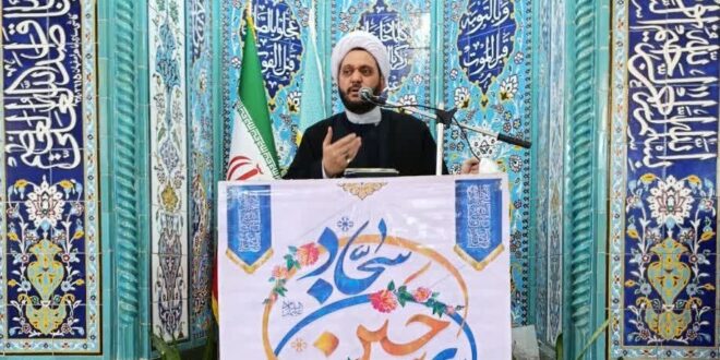 حجت الاسلام والمسلین استیری امام جمعه محترم نیم ور: یکی از نقاط مشترک امام حسین و قرآن،این است که هردو آمر به معروف وناهی ازمنکر هستند
