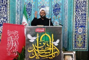 این مردم همچنان در میدان خواهند ماند،از آرمان‌های امام شهید پاسداری خواهند کرد و تا تحقق وعده انتقام، مسیر خود را با استقامت ادامه خواهند داد