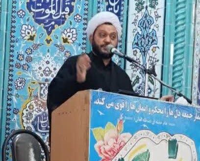 فشار اقتصادی ، ایجاد اختلاف،بی اعتمادی به مسئولین و ناامید سازی از برنامه دشمنان است که به شدت دنبال میکنند